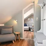 Hus Willem Kuschelkoje *